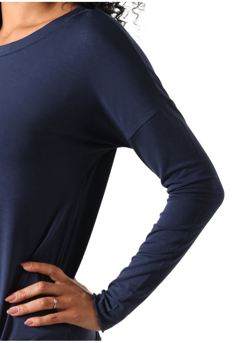 Blusa basica manga longa em viscolygra 95%viscose 5% elastano