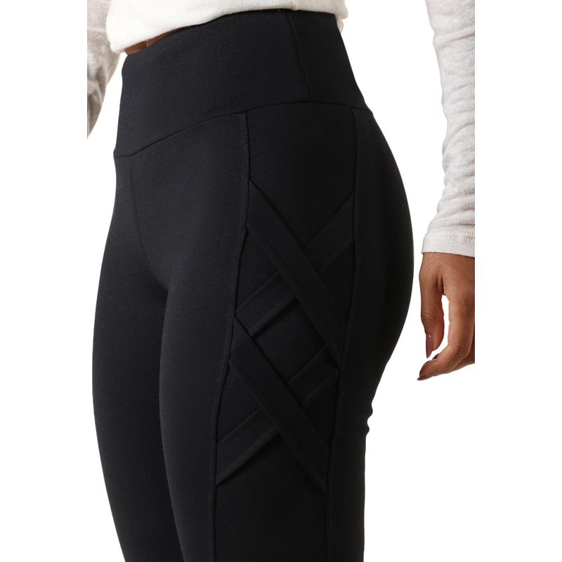 Calça Feminina Flare Montaria com Detalhe Lateral