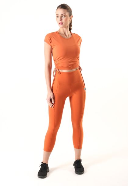 Calça Legging Feminina  Power Capri com Bolsos Laterais