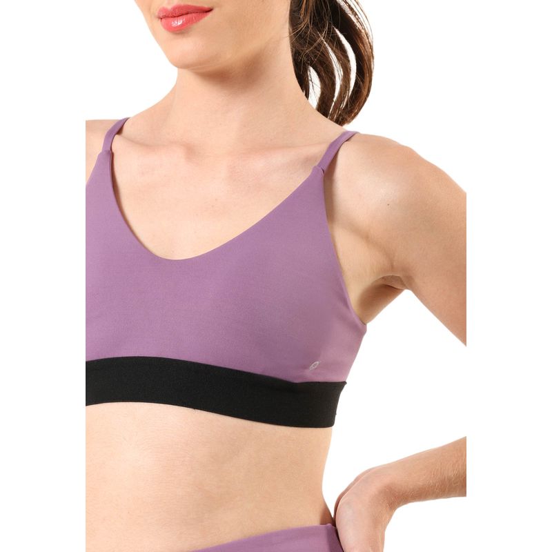 Top Fitness Com Bojo Decote V Compress