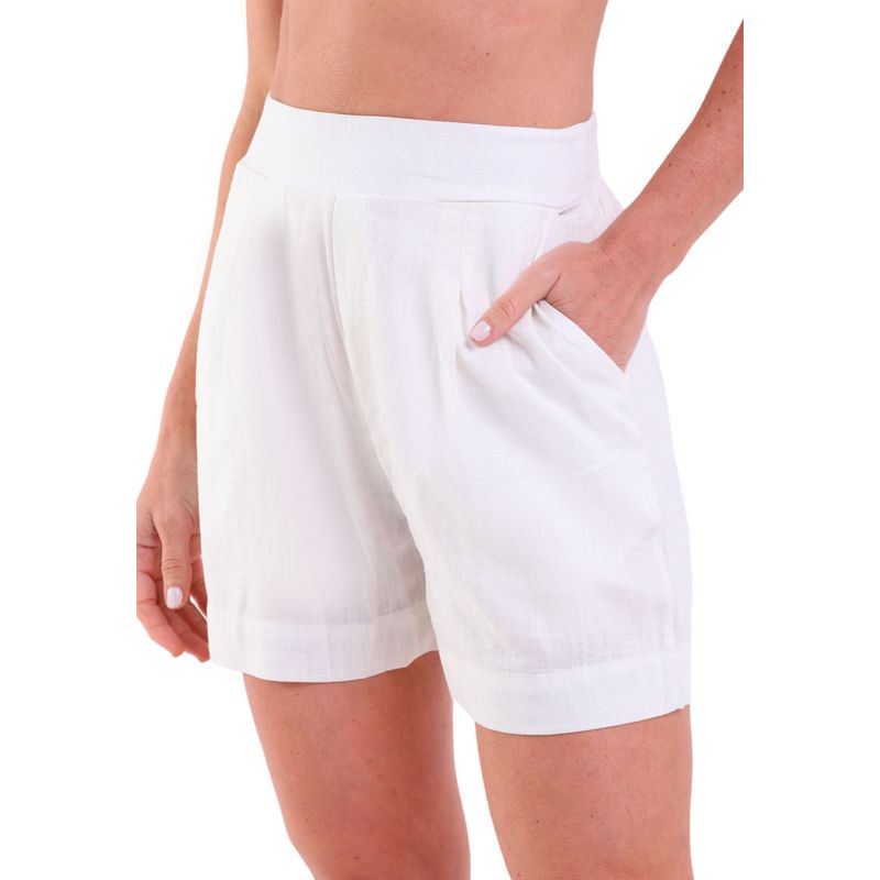 Shorts Feminino Linho Com Bolsos Laterais e Pregas