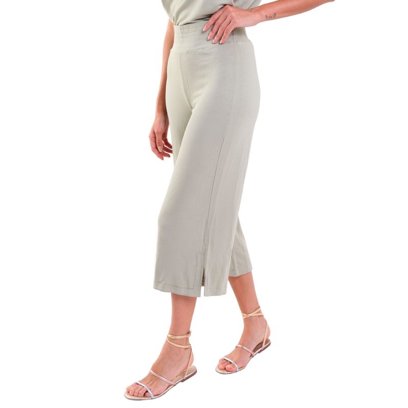 Calça Feminina Pantacourt com Fenda