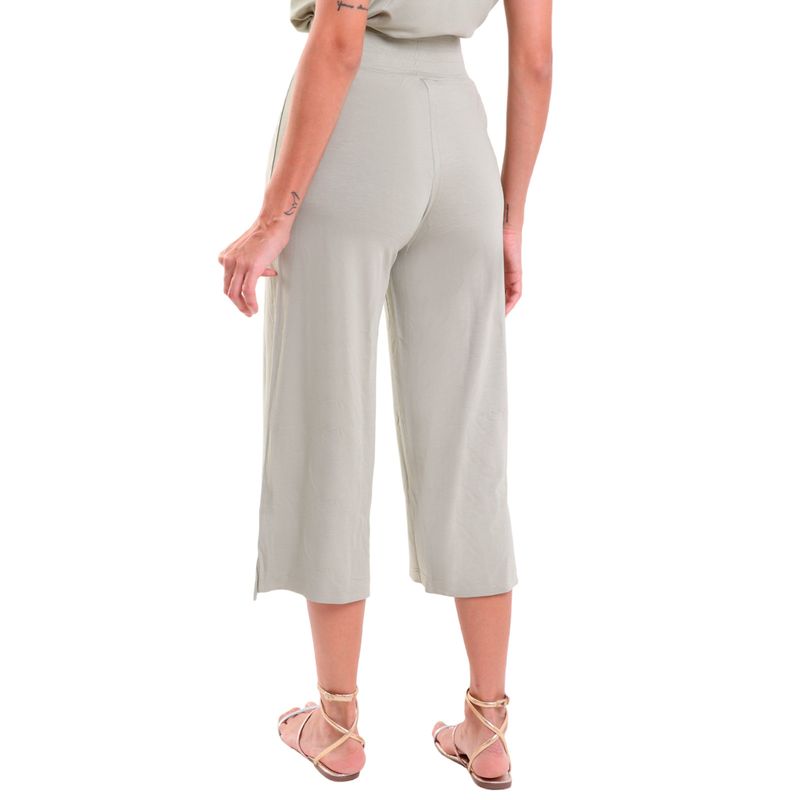 Calça Feminina Pantacourt com Fenda