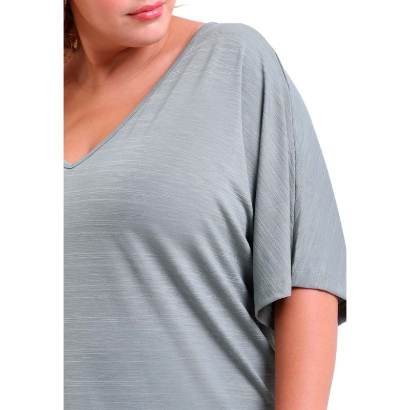 Blusa Feminina Plus Size Manga Japonesa
