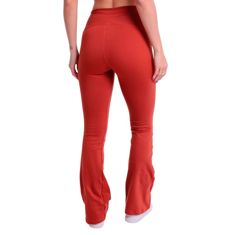 Calça Fitness Flare com Cós em Arco Supplex