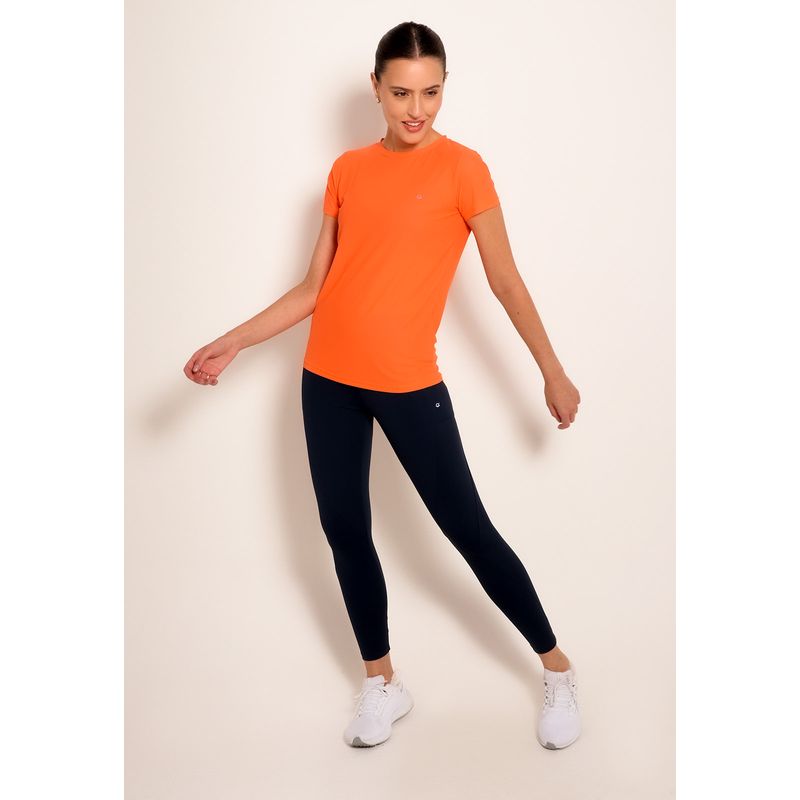 Camiseta Feminina Básica Hassan