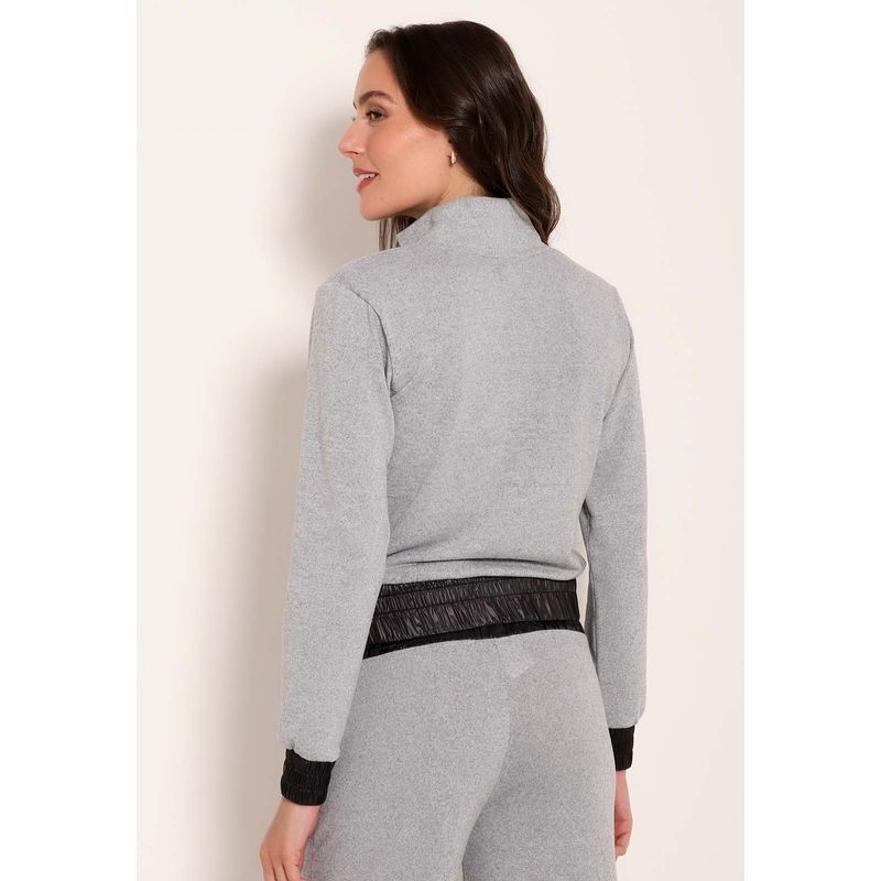 Jaqueta Feminina com Detalhes na Barra e Punho Tricot New