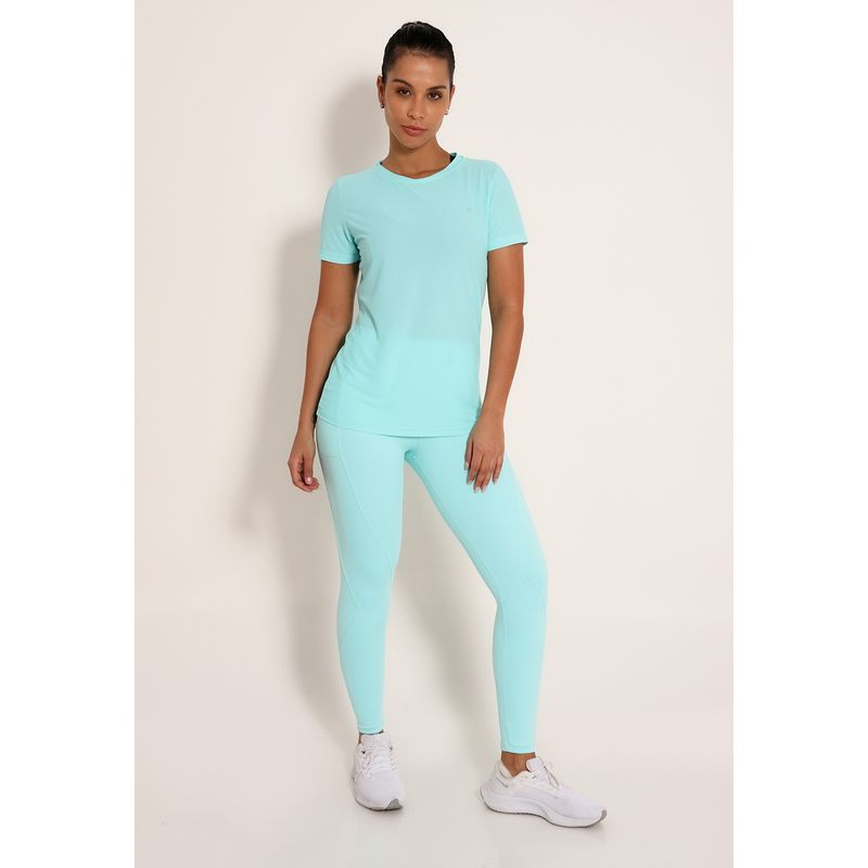 Camiseta Feminina Básica Hassan