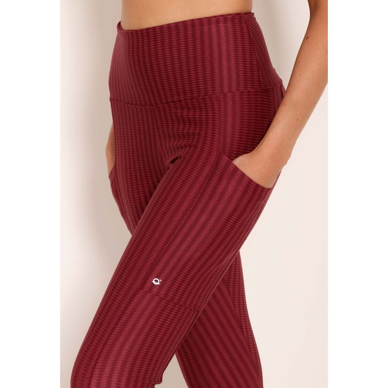 Calça Legging Progress 3D Com Recortes e Bolsos