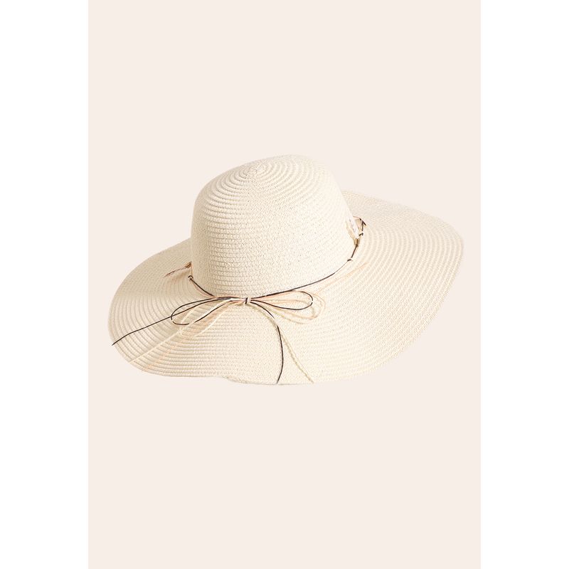 Chapéu de Palha Aba Larga com Detalhe Off White