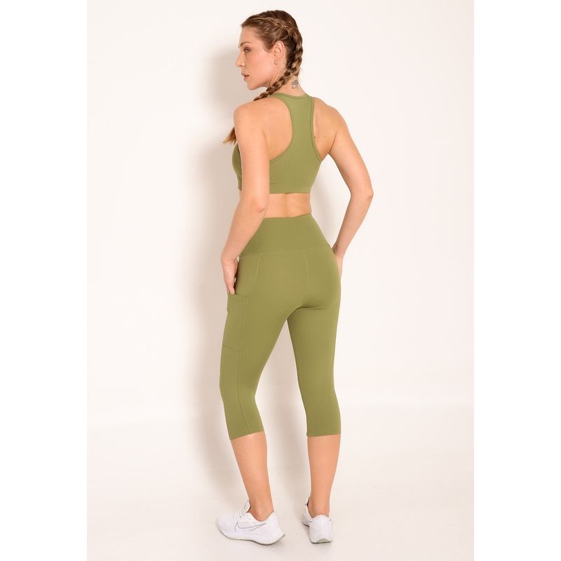 Calça Corsário Feminina Compress com Bolsos Laterais