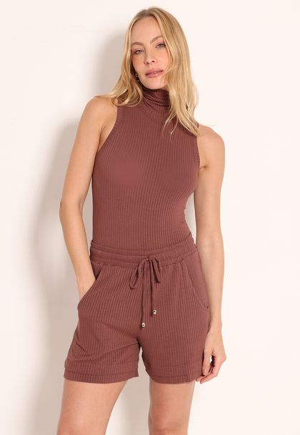 Short Viscose Feminino com Bolsos