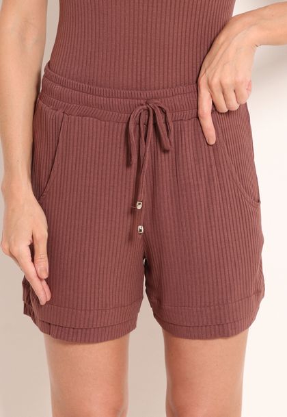 Short Viscose Feminino com Bolsos