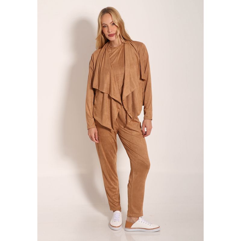 Conjunto Casaco De Ponta e Calça Reta Com Bolso Suede