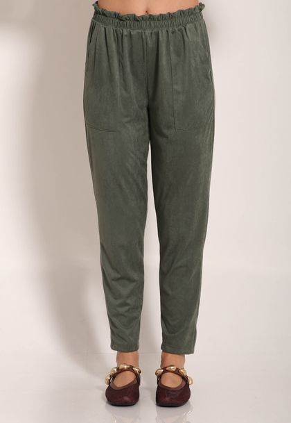 Calça Suede Reta Com Bolso Chapado