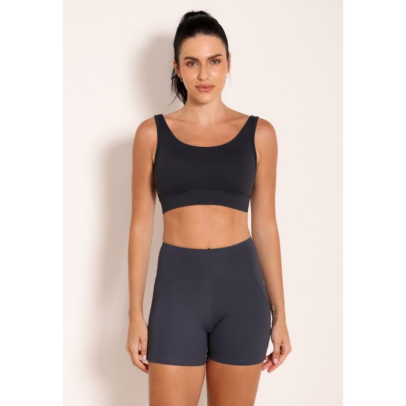 Conjunto Top Kelp Com Decote e Short Compress Com Bolso