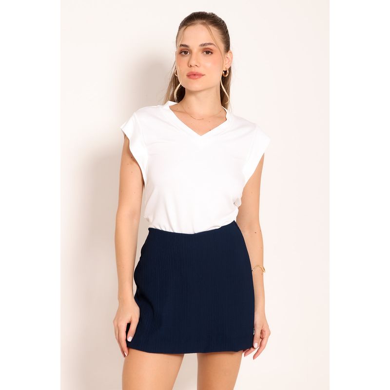 Conjunto Blusa Básica Gola V e Shorts Saia Plissado