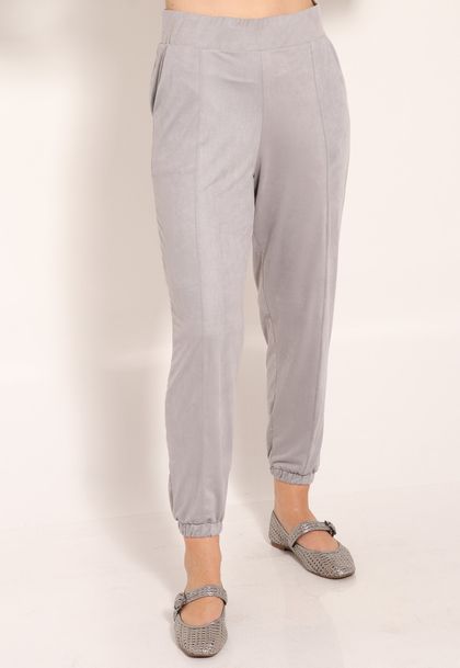 Calça Suede Jogger Com Bolsos Frontal