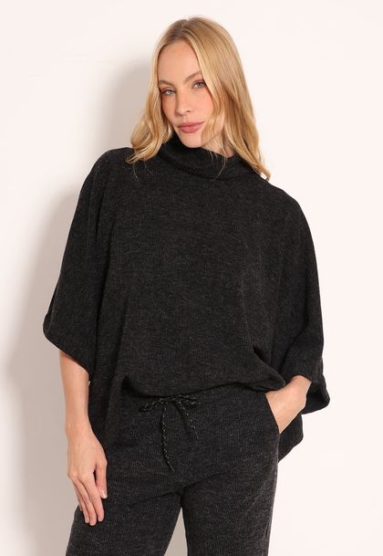 Poncho Gola Alta e Manga Curta Tricot Finlandia