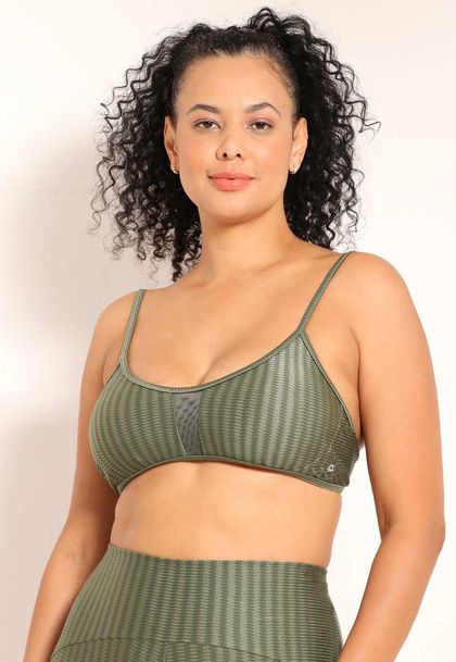 Top Fitness Com Recortes New Ikat