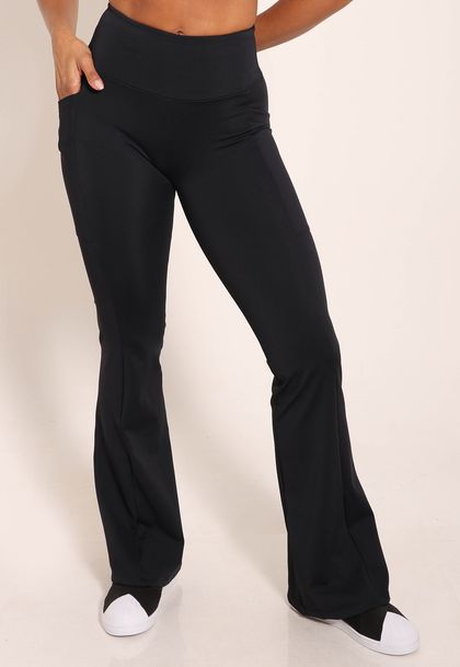 Calça Flare de Compressão Com Bolsos Laterias